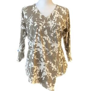 Orvis Top Women S Surplice Neckline 3/4 Sleeves Floral Flowers Brown White